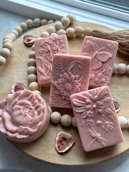 Pink French Clay Lavender Vanilla body soap